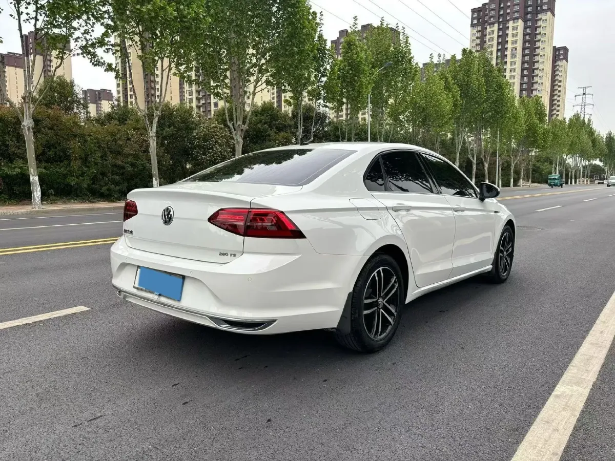 2019 Volkswagen Passat 1.4T 150HP L4 7DCT,autocango,china used car exporter,china ev exporter,chinese used car exporter,chinese used ev exporter