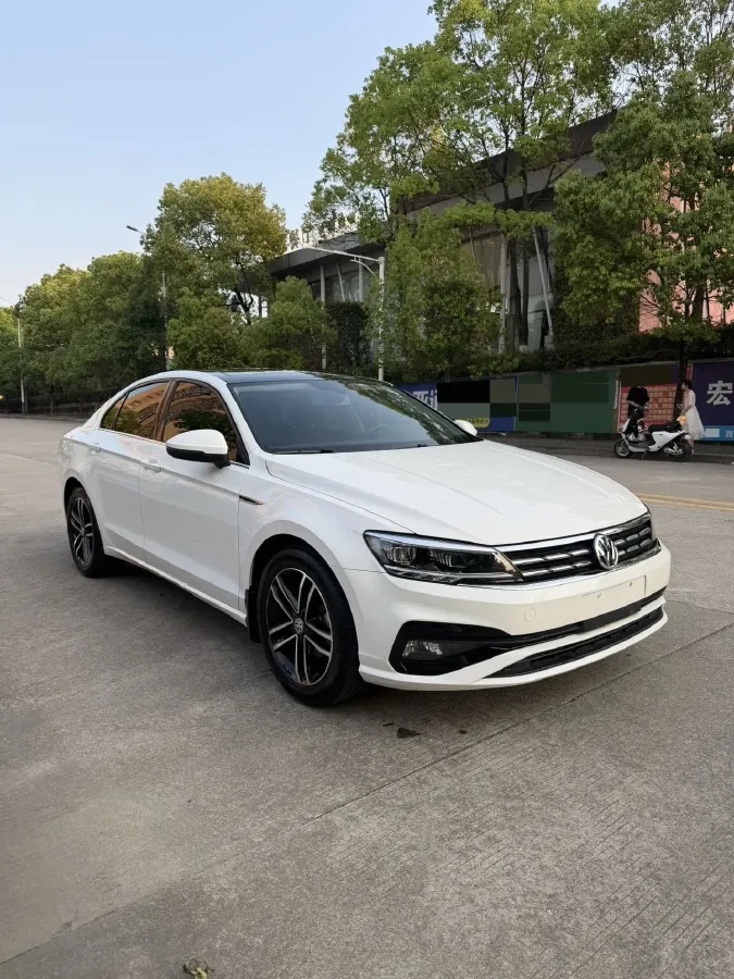 2021 Volkswagen Lamando 1.4T 150HP L4 7DCT,autocango,china used car exporter,china ev exporter,chinese used car exporter,chinese used ev exporter