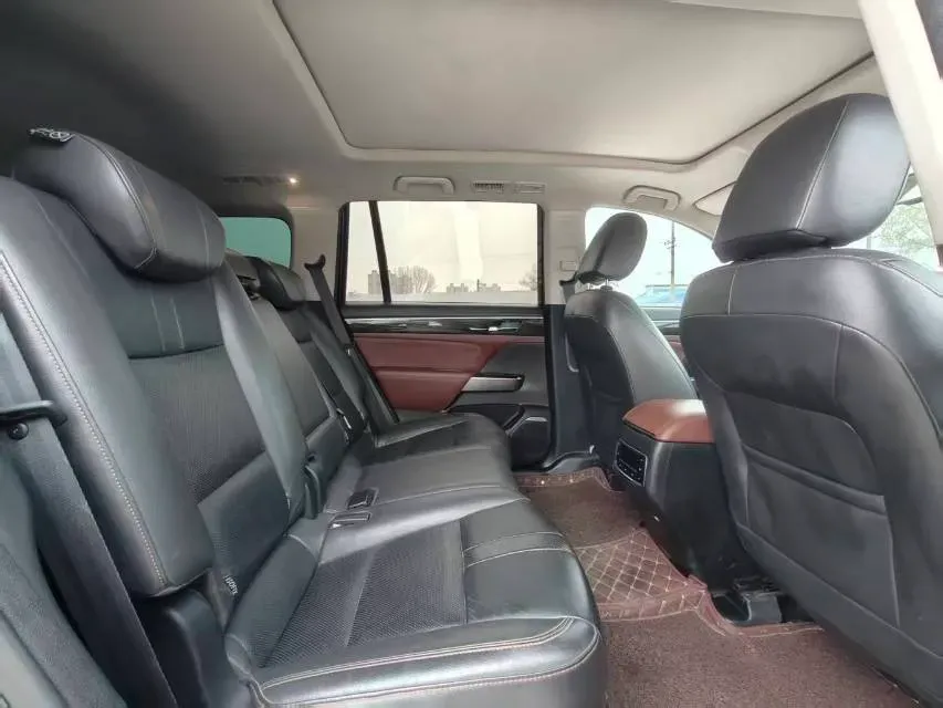 2021 GAC Trumpchi GS8 2.0T 252HP L4 6AT,autocango,china used car exporter,china ev exporter,chinese used car exporter,chinese used ev exporter