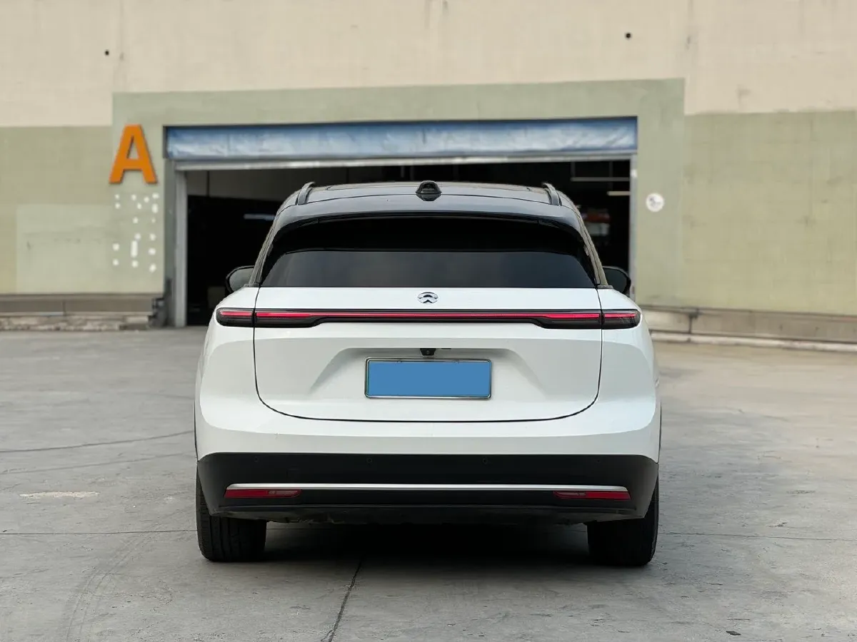 2024 NIO ES6 BEV 100KWH,autocango,china used car exporter,china ev exporter,chinese used car exporter,chinese used ev exporter