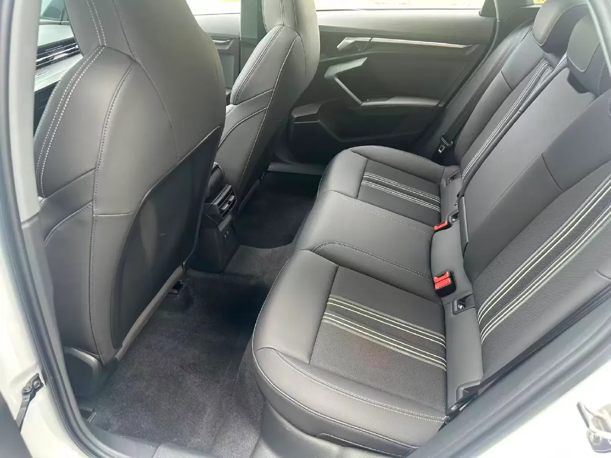 2021 Audi A3 1.4T 150HP L4 7DCT,autocango,china used car exporter,china ev exporter,chinese used car exporter,chinese used ev exporter