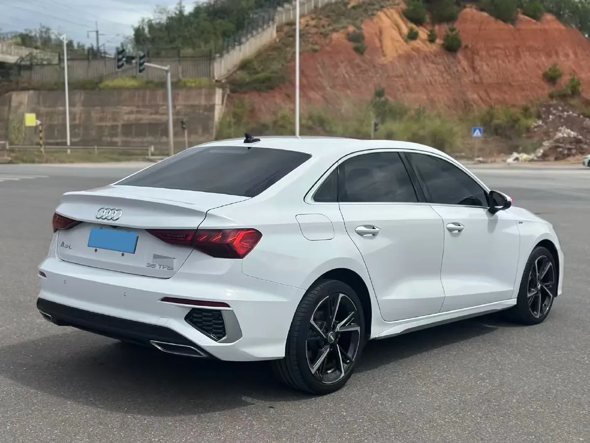 2021 Audi A3 1.4T 150HP L4 7DCT,autocango,china used car exporter,china ev exporter,chinese used car exporter,chinese used ev exporter