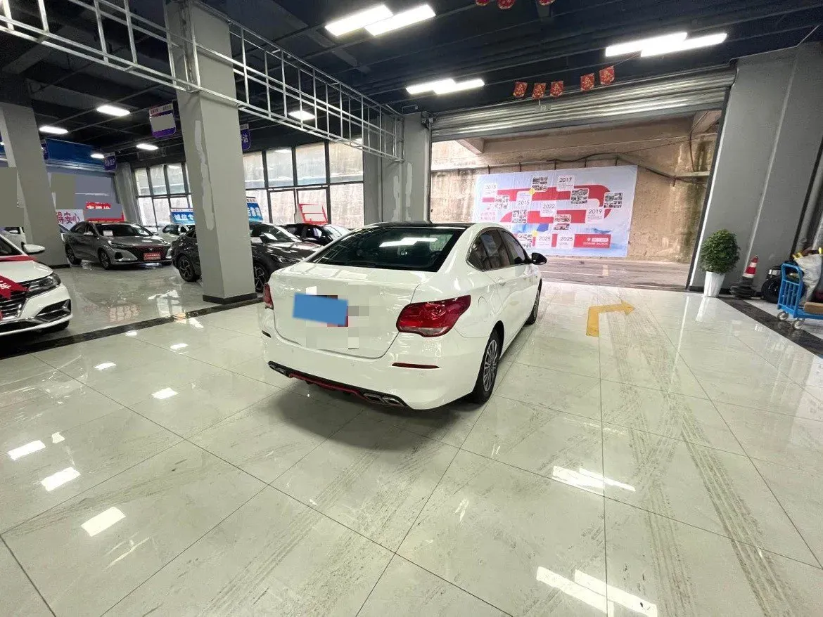 2019 Chevrolet Cavalier 1.5L 113HP L4 6AT,autocango,china used car exporter,china ev exporter,chinese used car exporter,chinese used ev exporter