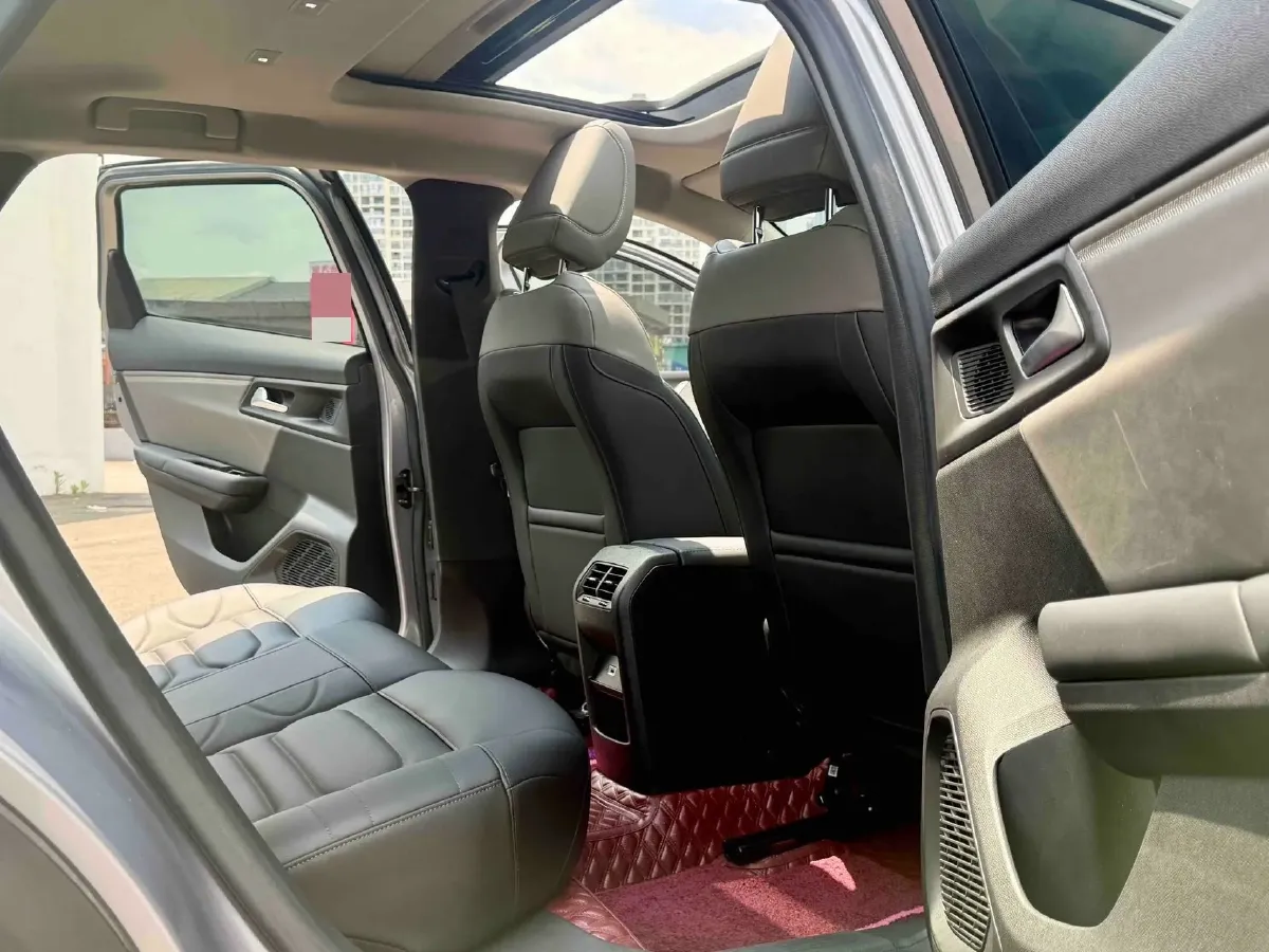 2022 Citroen C5 X 1.6T 175HP L4 8AT,autocango,china used car exporter,china ev exporter,chinese used car exporter,chinese used ev exporter