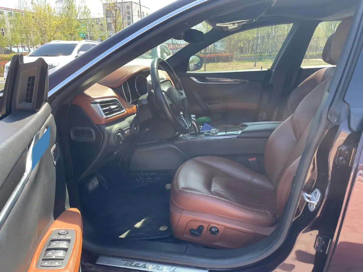 2019 Maserati Ghibli 3.0T 350HP V6 8AT,autocango,china used car exporter,china ev exporter,chinese used car exporter,chinese used ev exporter