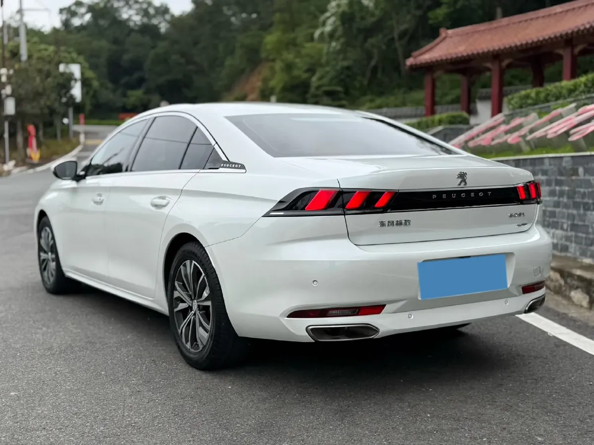 2022 Peugeot 508 1.8T 211HP L4 8AT,autocango,china used car exporter,china ev exporter,chinese used car exporter,chinese used ev exporter