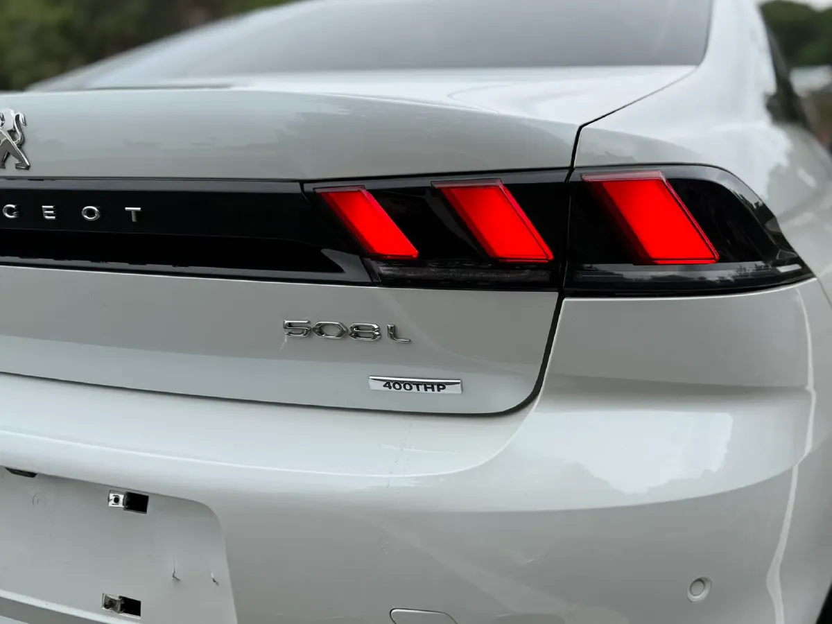 2022 Peugeot 508 1.8T 211HP L4 8AT,autocango,china used car exporter,china ev exporter,chinese used car exporter,chinese used ev exporter