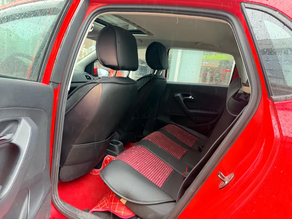 2016 Volkswagen Polo 1.6L 110HP L4 6AT,autocango,china used car exporter,china ev exporter,chinese used car exporter,chinese used ev exporter