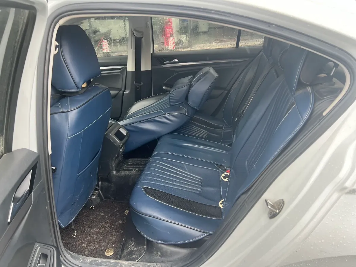 2019 Bestune T77 1.2T 143HP L4 7DCT,autocango,china used car exporter,china ev exporter,chinese used car exporter,chinese used ev exporter