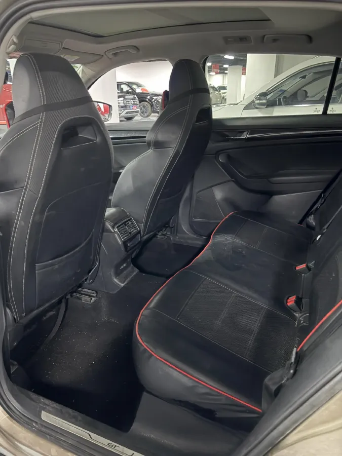 2019 Skoda Kodiak GT 2.0T 220HP L4 7DCT,autocango,china used car exporter,china ev exporter,chinese used car exporter,chinese used ev exporter