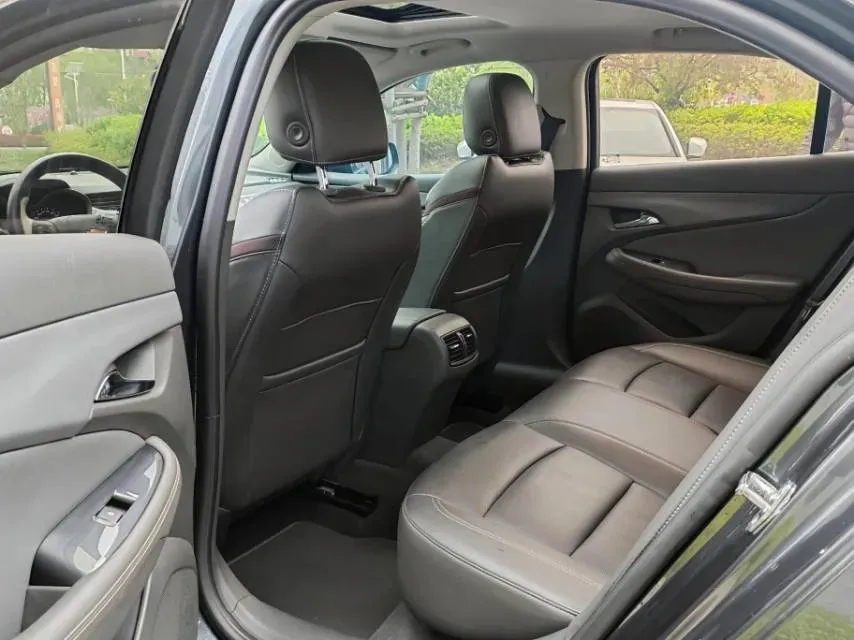 2018 Chevrolet Malibu 1.5T 170HP L4 6AT,autocango,china used car exporter,china ev exporter,chinese used car exporter,chinese used ev exporter