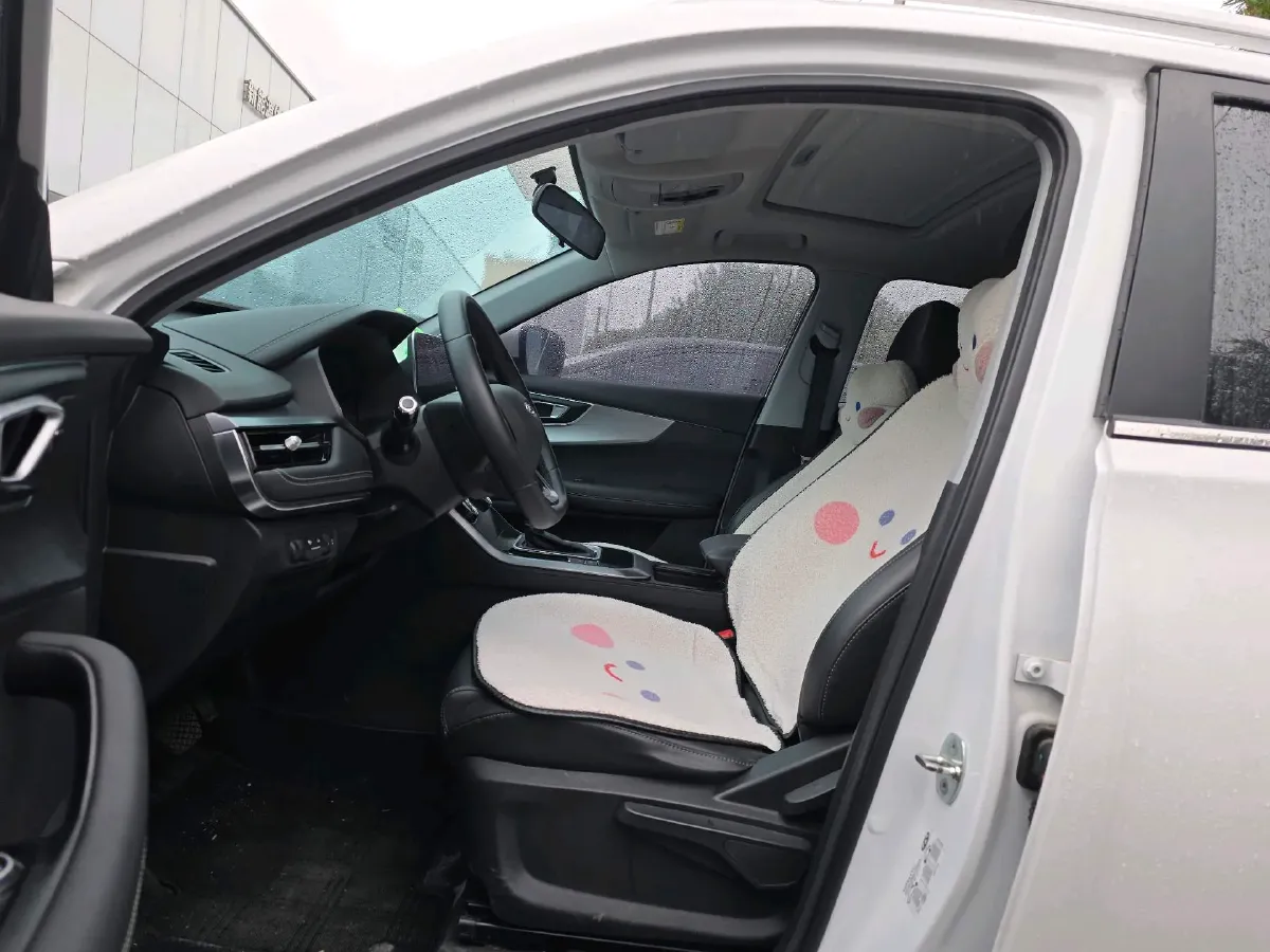 2022 Chery Tiggo 5x 1.5L 116HP L4 CVT,autocango,china used car exporter,china ev exporter,chinese used car exporter,chinese used ev exporter