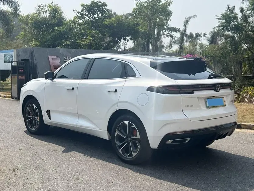 2024 ChangAn UNI-K iDD 1.5T 170HP L4 6TCT PHEV 28.4KWH,autocango,china used car exporter,china ev exporter,chinese used car exporter,chinese used ev exporter