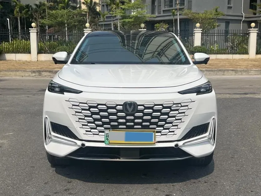 2024 ChangAn UNI-K iDD 1.5T 170HP L4 6TCT PHEV 28.4KWH,autocango,china used car exporter,china ev exporter,chinese used car exporter,chinese used ev exporter