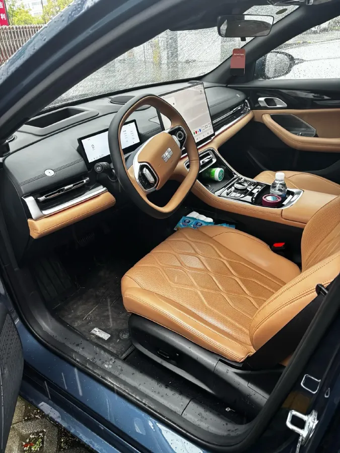 2025 Geely Galaxy A7 1.5L 112HP L4 1DHT PHEV,autocango,china used car exporter,china ev exporter,chinese used car exporter,chinese used ev exporter