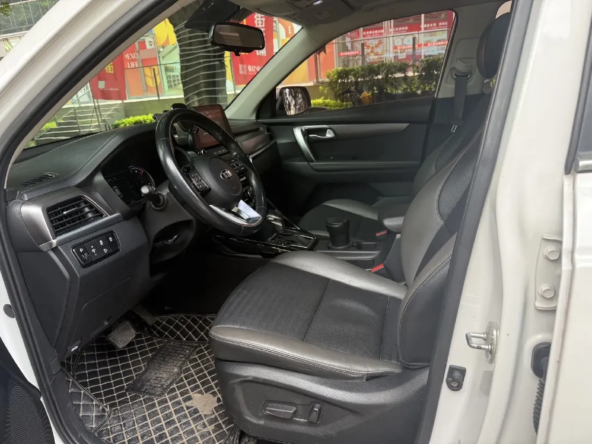 2018 Kia Sportage R 2.0L 160HP L4 6AT,autocango,china used car exporter,china ev exporter,chinese used car exporter,chinese used ev exporter