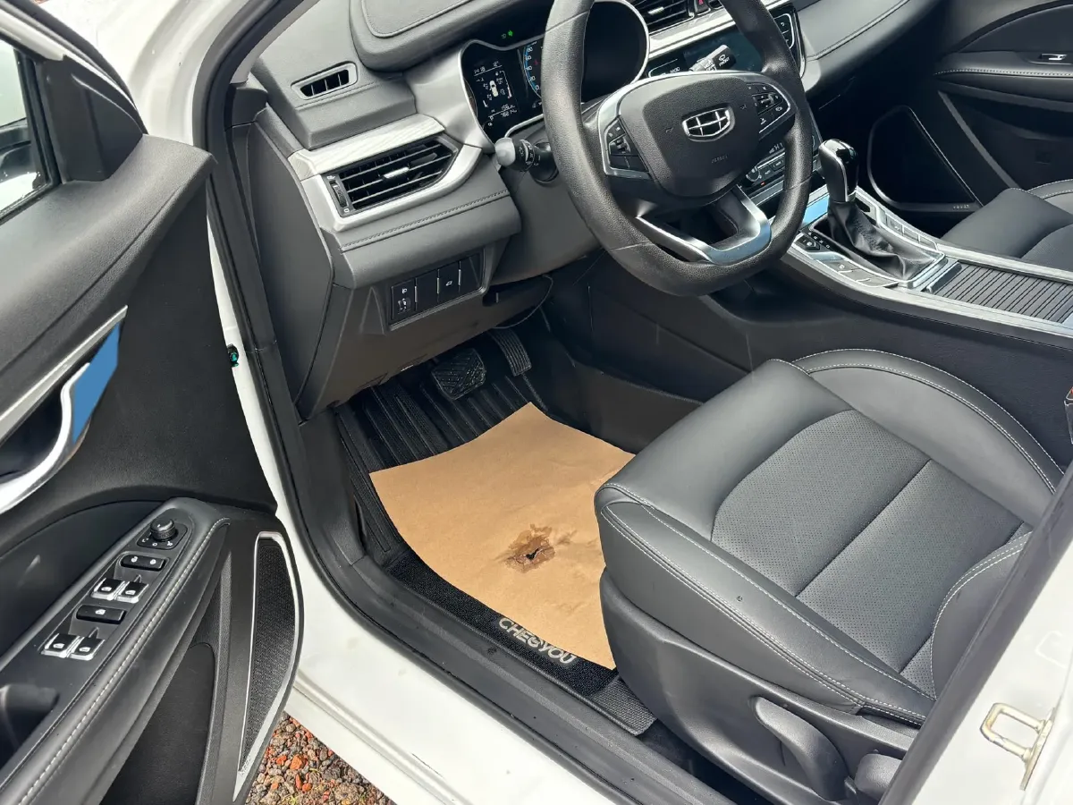 2020 Geely Emgrand 1.5L 109HP L4 CVT,autocango,china used car exporter,china ev exporter,chinese used car exporter,chinese used ev exporter