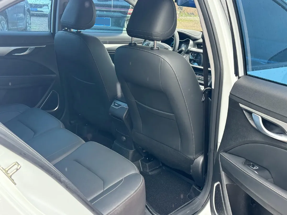 2020 Geely Emgrand 1.5L 109HP L4 CVT,autocango,china used car exporter,china ev exporter,chinese used car exporter,chinese used ev exporter