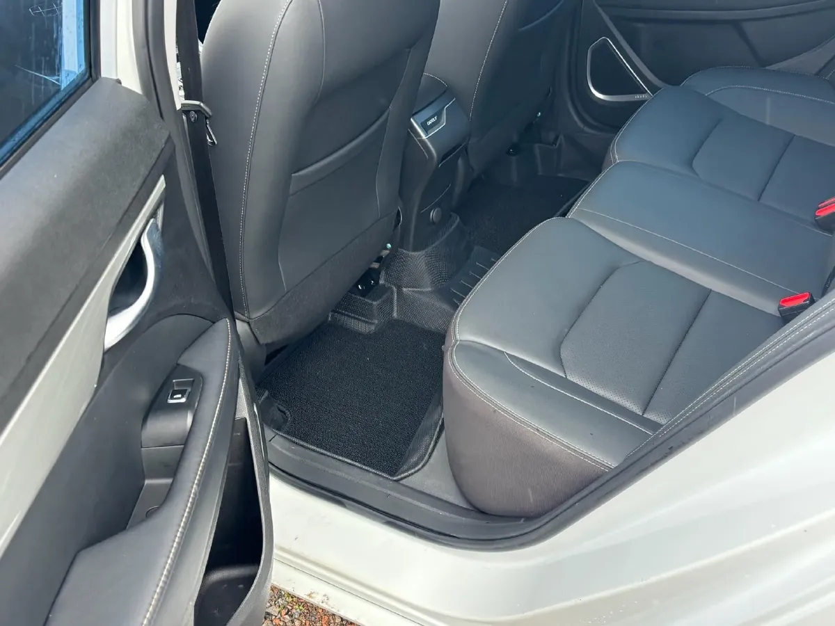 2020 Geely Emgrand 1.5L 109HP L4 CVT,autocango,china used car exporter,china ev exporter,chinese used car exporter,chinese used ev exporter