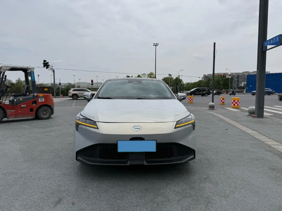 2022 ChangAn Oshan Z6 1.5T 170HP L4 6TCT PHEV 28.4KWH,autocango,china used car exporter,china ev exporter,chinese used car exporter,chinese used ev exporter