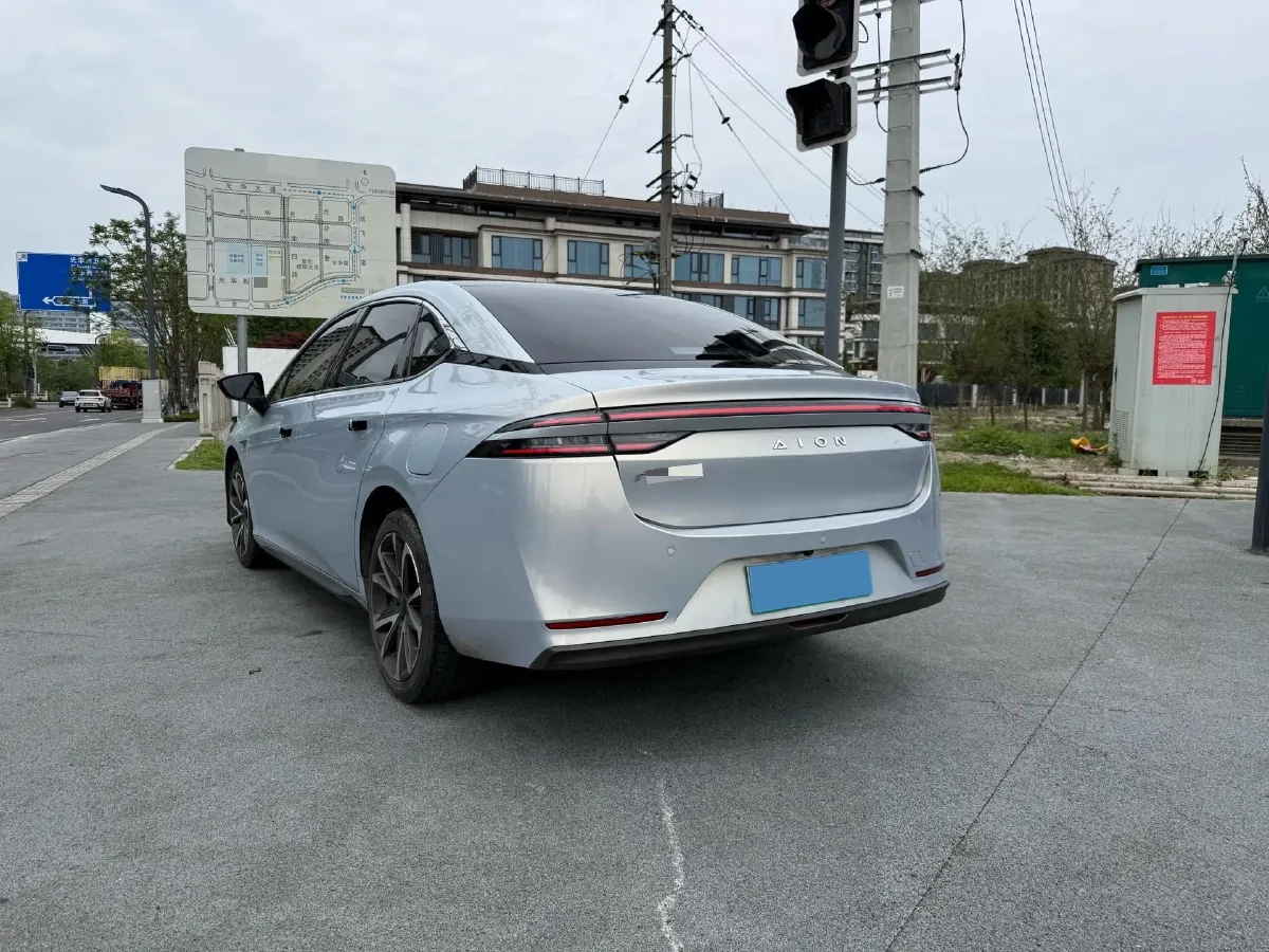 2022 ChangAn Oshan Z6 1.5T 170HP L4 6TCT PHEV 28.4KWH,autocango,china used car exporter,china ev exporter,chinese used car exporter,chinese used ev exporter