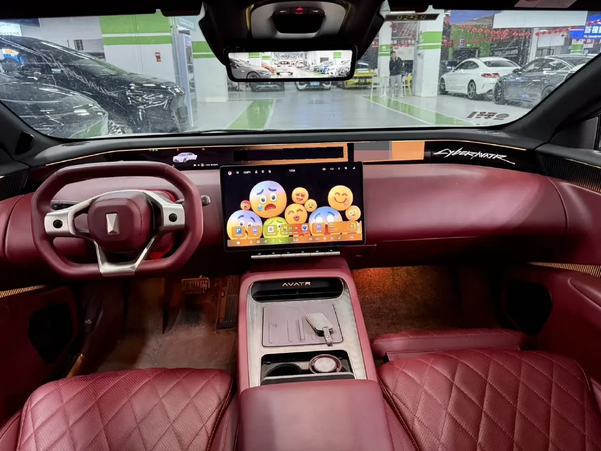 2025 Avatr 12 1.5T 156HP L4 REEV 39.05KWH,autocango,china used car exporter,china ev exporter,chinese used car exporter,chinese used ev exporter