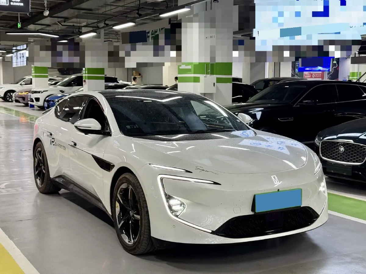 2025 Avatr 12 1.5T 156HP L4 REEV 39.05KWH,autocango,china used car exporter,china ev exporter,chinese used car exporter,chinese used ev exporter