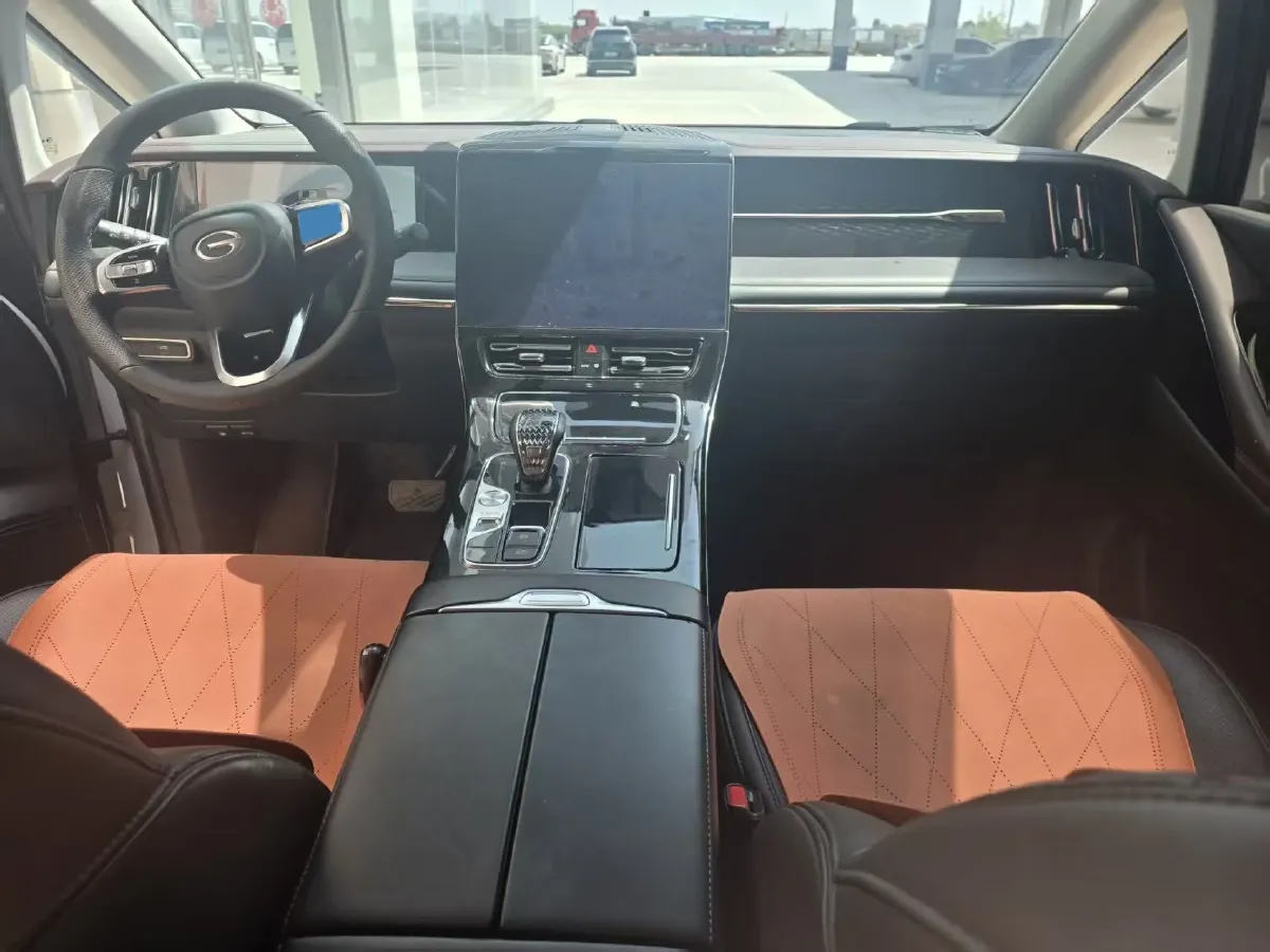 2023 GAC Trumpchi M8 2.0T 252HP L4 8AT,autocango,china used car exporter,china ev exporter,chinese used car exporter,chinese used ev exporter