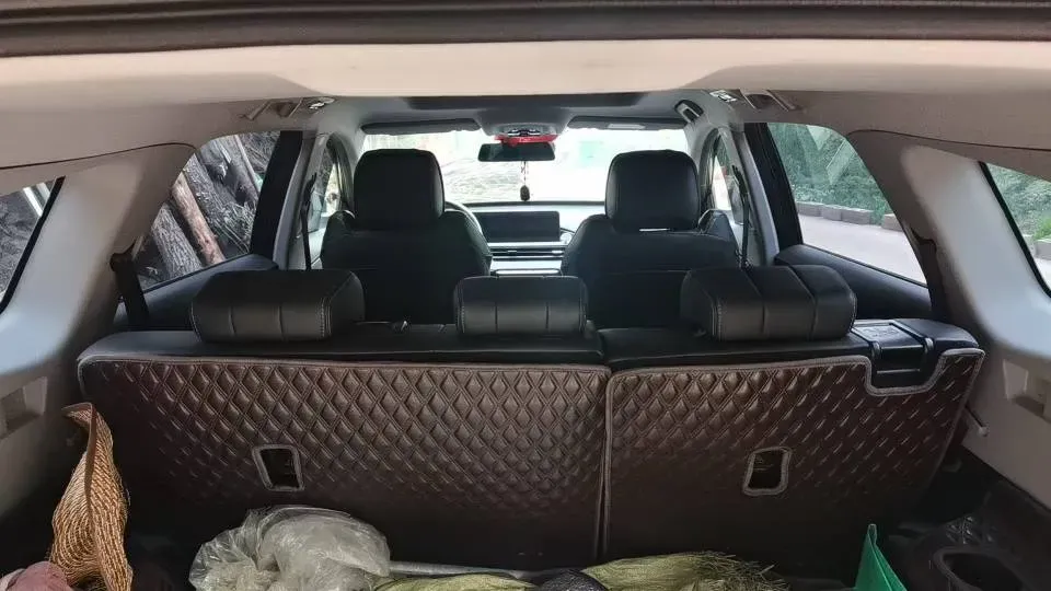 2021 Chery Tiggo 8 Plus 1.6T 197HP L4 7DCT,autocango,china used car exporter,china ev exporter,chinese used car exporter,chinese used ev exporter