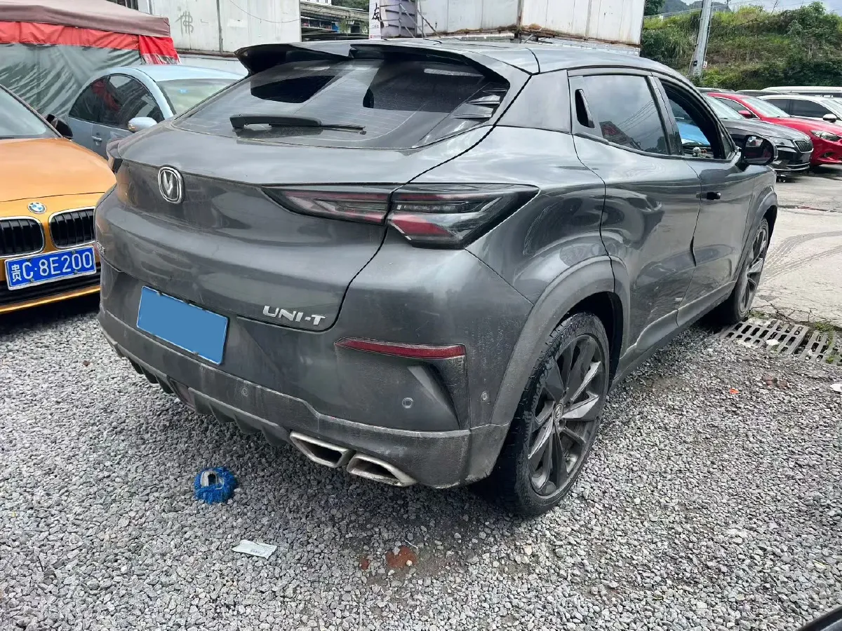 2020 ChangAn UNI-T 1.5T 180HP L4 7DCT,autocango,china used car exporter,china ev exporter,chinese used car exporter,chinese used ev exporter