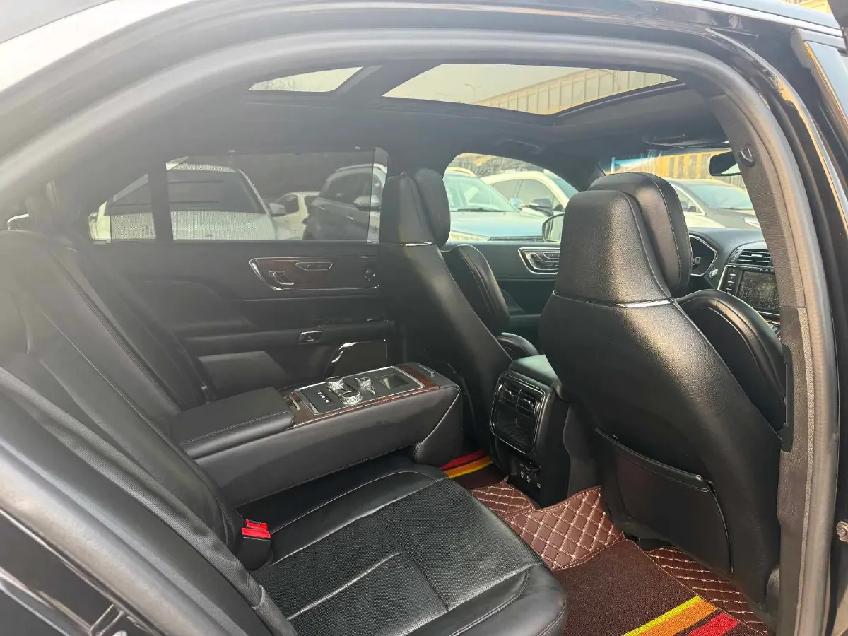 2019 Mercedes-Benz C Class 1.5T 184HP L4 9AT,autocango,china used car exporter,china ev exporter,chinese used car exporter,chinese used ev exporter