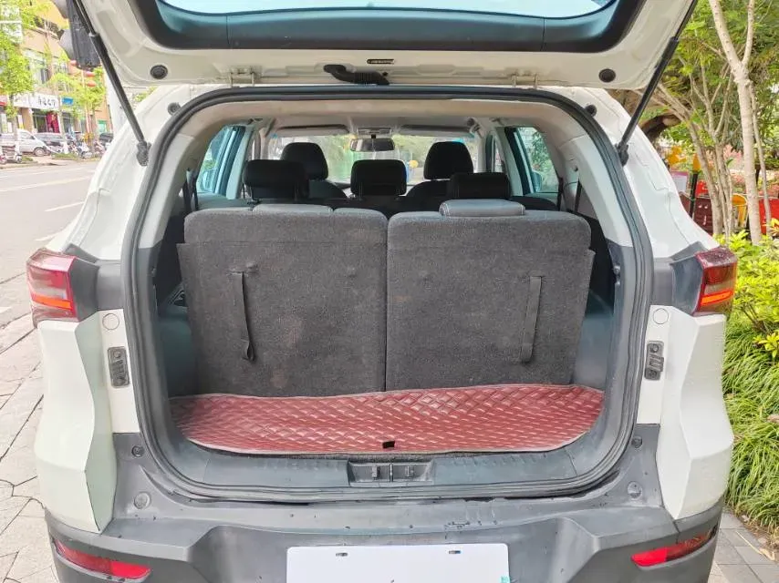 2020 Jetour X90 1.5T 156HP L4 6MT,autocango,china used car exporter,china ev exporter,chinese used car exporter,chinese used ev exporter