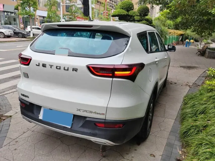 2020 Jetour X90 1.5T 156HP L4 6MT,autocango,china used car exporter,china ev exporter,chinese used car exporter,chinese used ev exporter