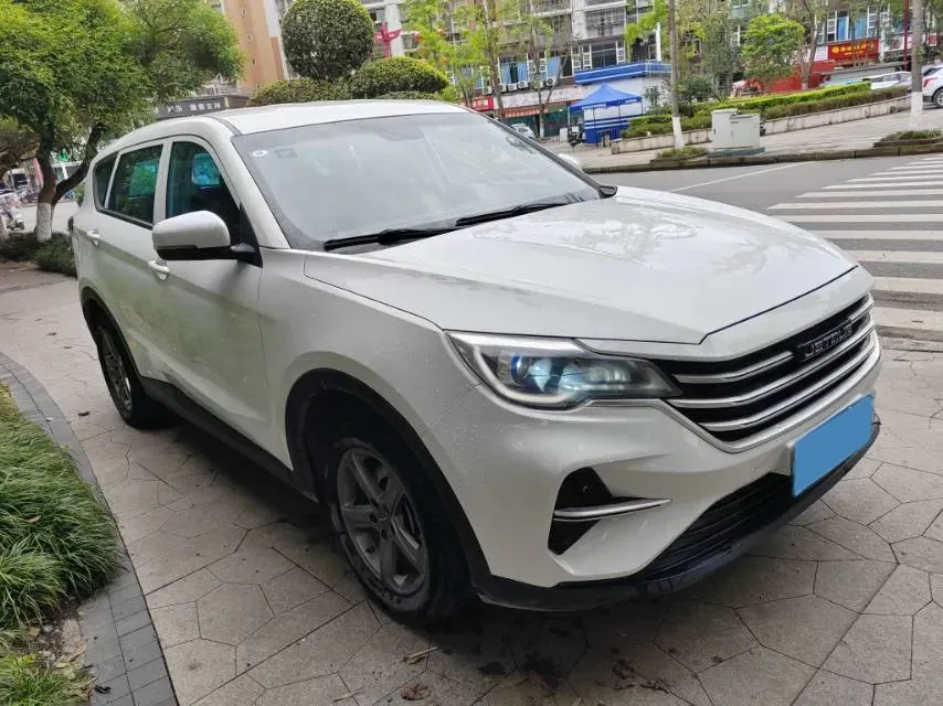 2020 Jetour X90 1.5T 156HP L4 6MT,autocango,china used car exporter,china ev exporter,chinese used car exporter,chinese used ev exporter