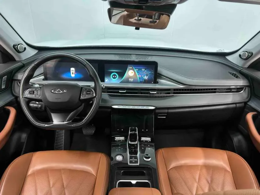 2021 Chery Tiggo 8 Plus 1.6T 197HP L4 7DCT,autocango,china used car exporter,china ev exporter,chinese used car exporter,chinese used ev exporter