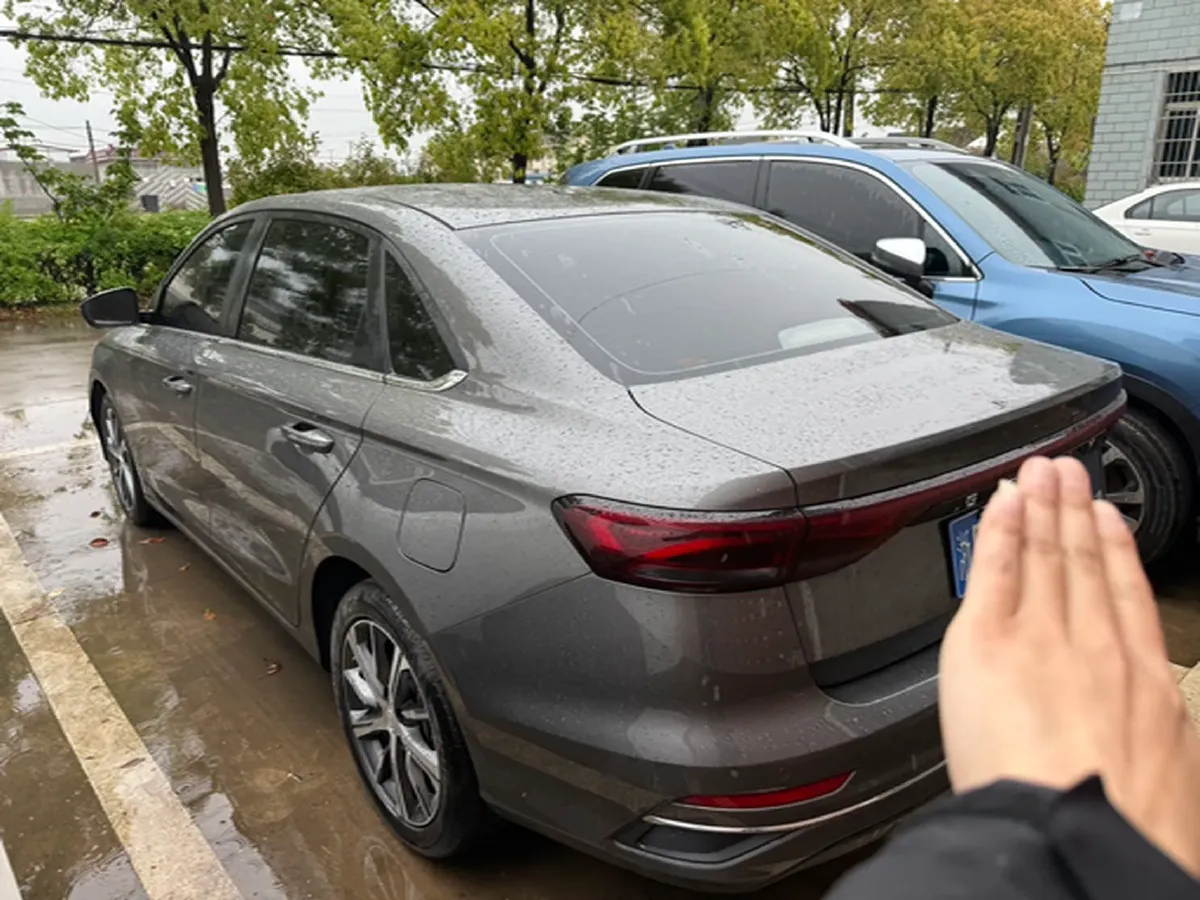 2023 Geely Emgrand 1.5L 127HP L4 CVT,autocango,china used car exporter,china ev exporter,chinese used car exporter,chinese used ev exporter