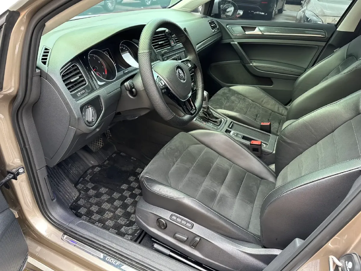 2018 Volkswagen Golf 1.4T 131HP L4 7DCT,autocango,china used car exporter,china ev exporter,chinese used car exporter,chinese used ev exporter