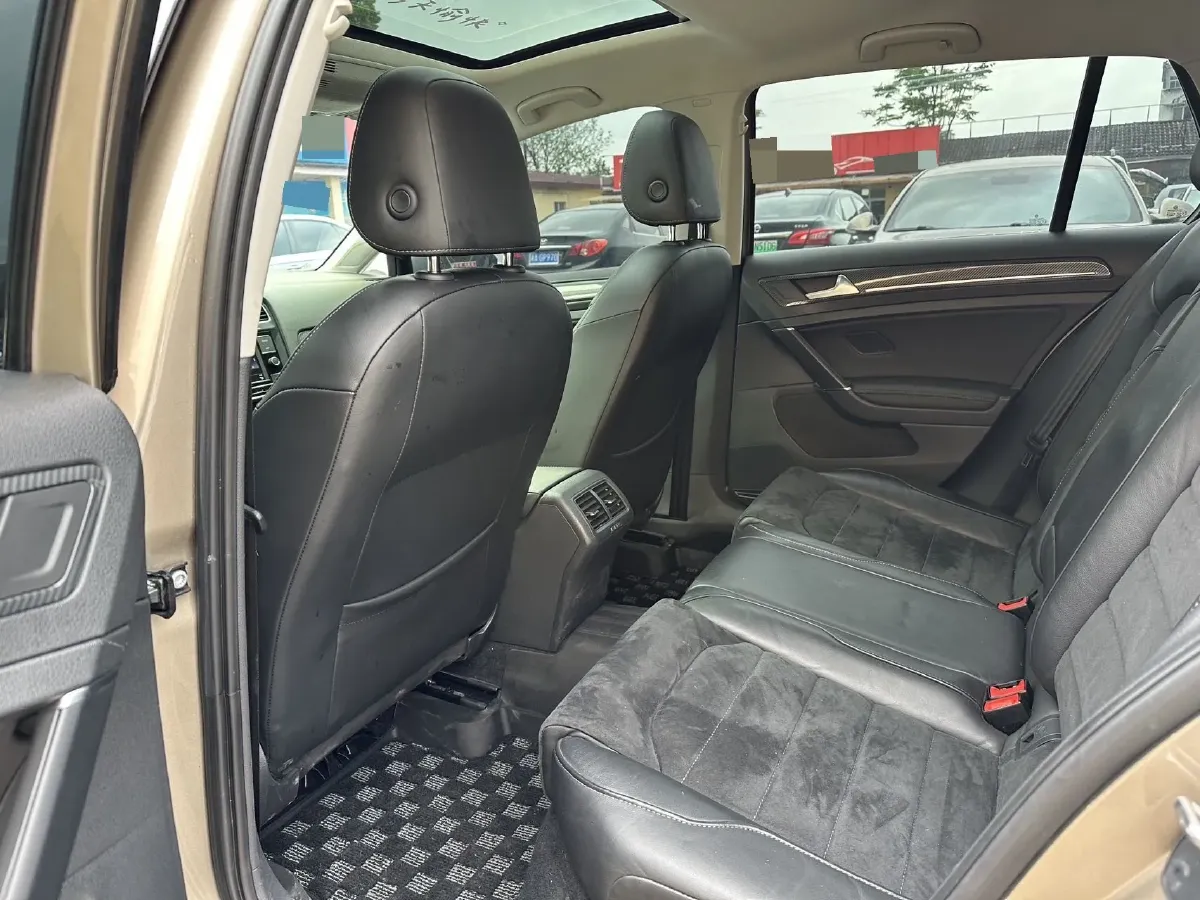 2018 Volkswagen Golf 1.4T 131HP L4 7DCT,autocango,china used car exporter,china ev exporter,chinese used car exporter,chinese used ev exporter