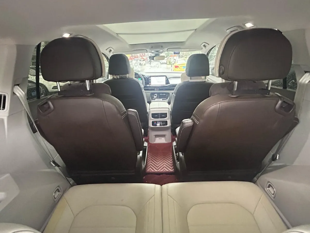 2021 Volkswagen Talagon 2.0T 220HP L4 7DCT,autocango,china used car exporter,china ev exporter,chinese used car exporter,chinese used ev exporter