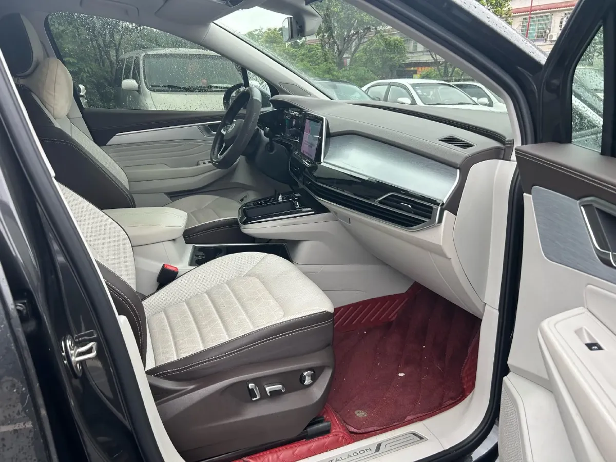 2021 Volkswagen Talagon 2.0T 220HP L4 7DCT,autocango,china used car exporter,china ev exporter,chinese used car exporter,chinese used ev exporter