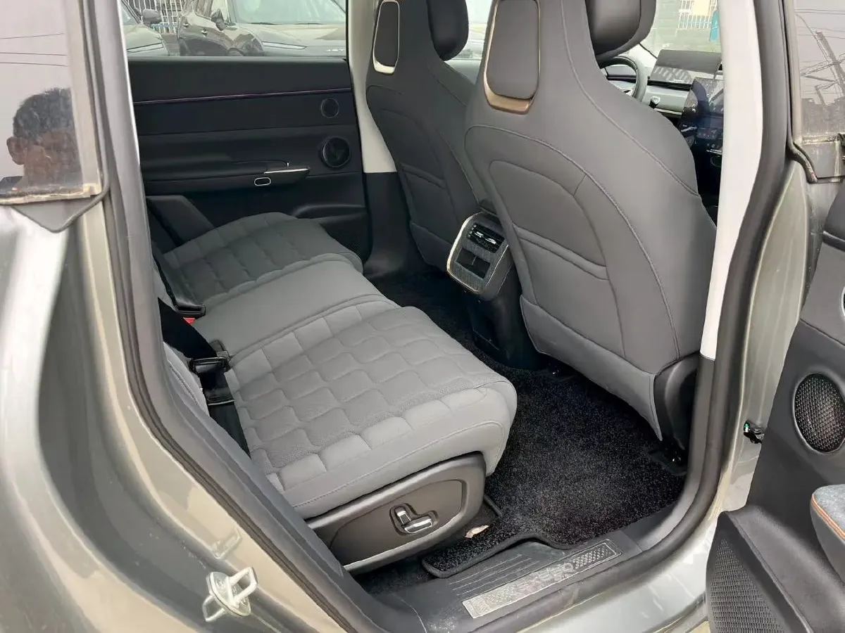 2024 Exceed Sterra ET REEV 156HP REEV 32KWH,autocango,china used car exporter,china ev exporter,chinese used car exporter,chinese used ev exporter