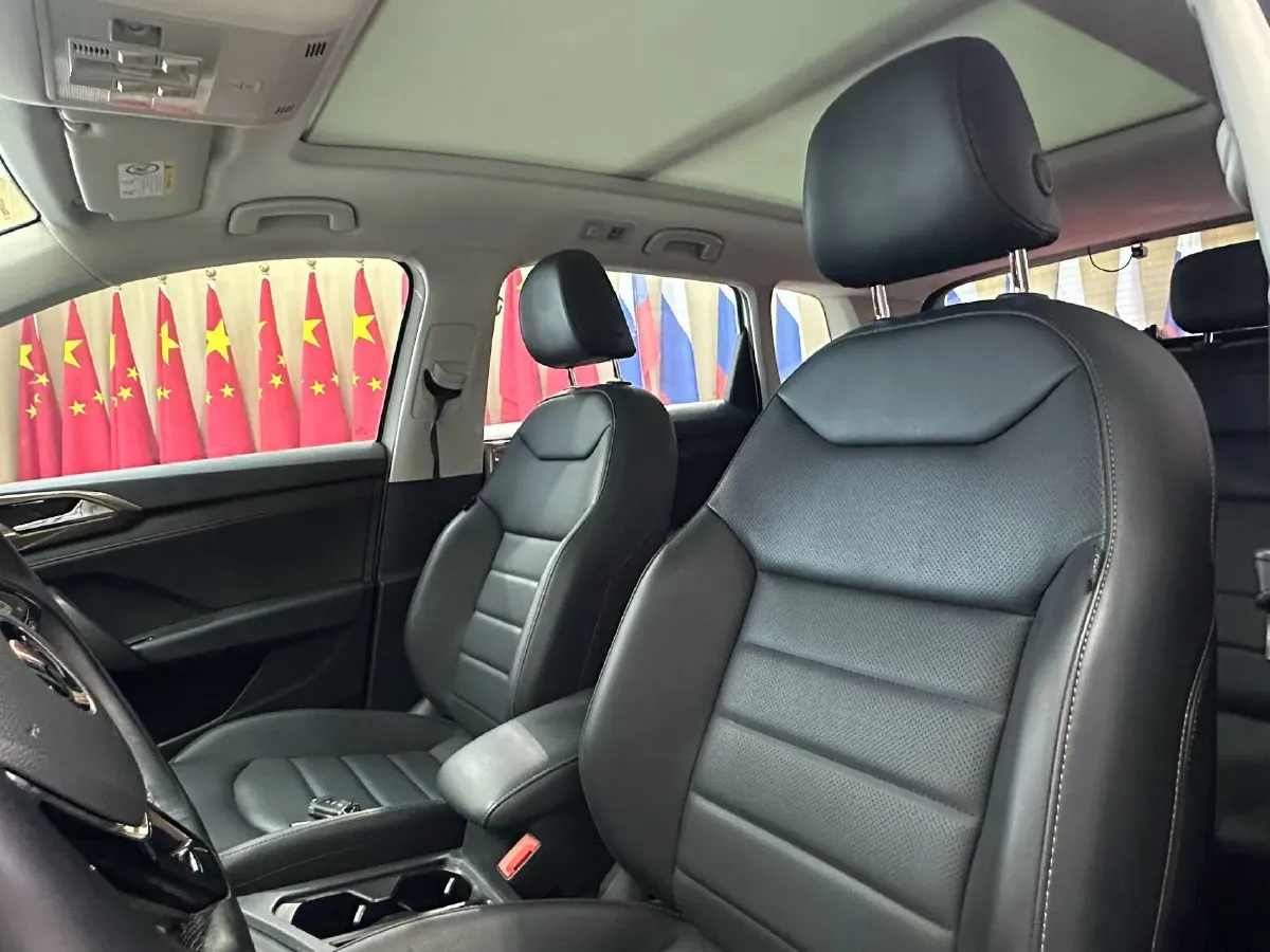 2021 Volkswagen Tharu 1.4T 150HP L4 7DCT,autocango,china used car exporter,china ev exporter,chinese used car exporter,chinese used ev exporter