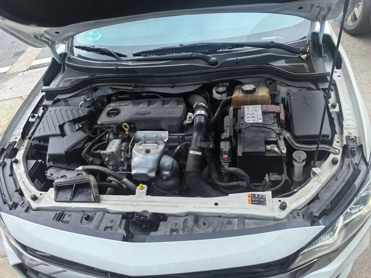 2020 Chevrolet Monza 1.3T 163HP L3 6AT,autocango,china used car exporter,china ev exporter,chinese used car exporter,chinese used ev exporter