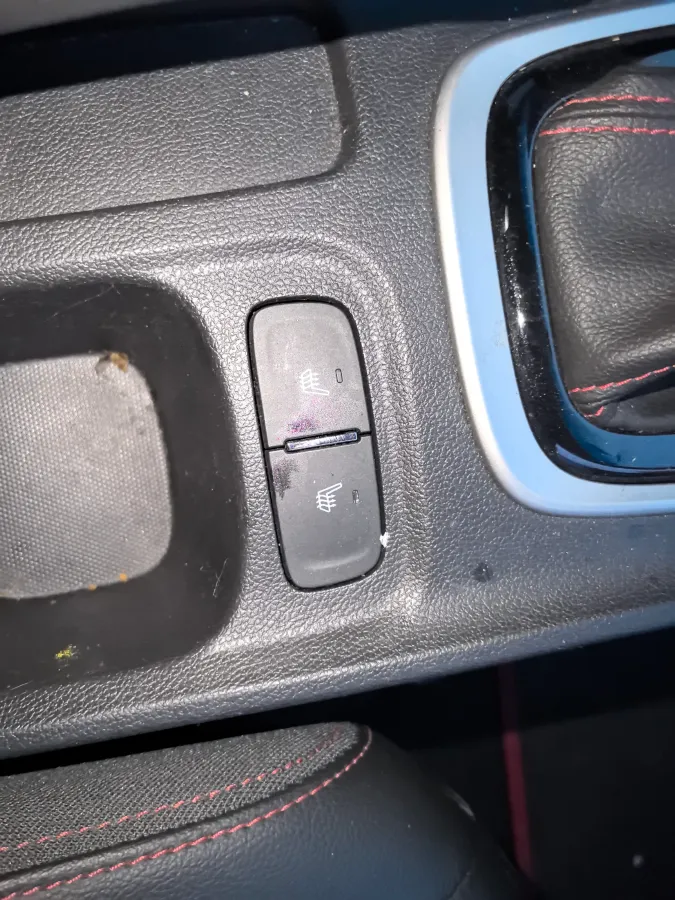 2020 Chevrolet Monza 1.3T 163HP L3 6AT,autocango,china used car exporter,china ev exporter,chinese used car exporter,chinese used ev exporter