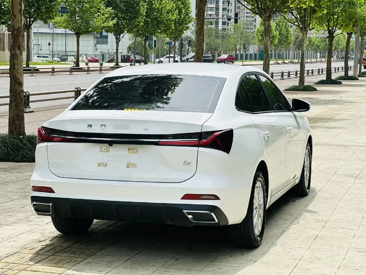 2023 Roewe i5 1.5L 129HP L4 CVT,autocango,china used car exporter,china ev exporter,chinese used car exporter,chinese used ev exporter