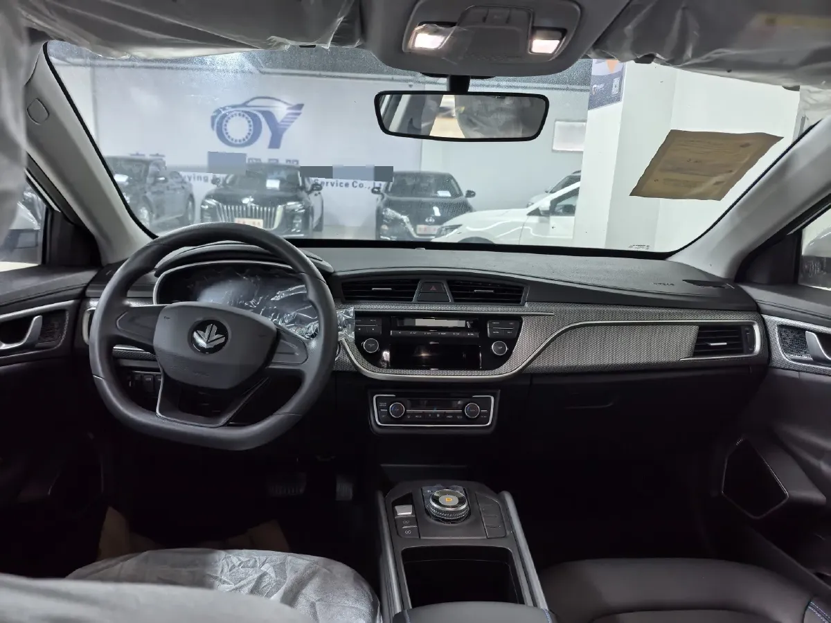 2023 Livan Maple 60s BEV 52.56KWH,autocango,china used car exporter,china ev exporter,chinese used car exporter,chinese used ev exporter