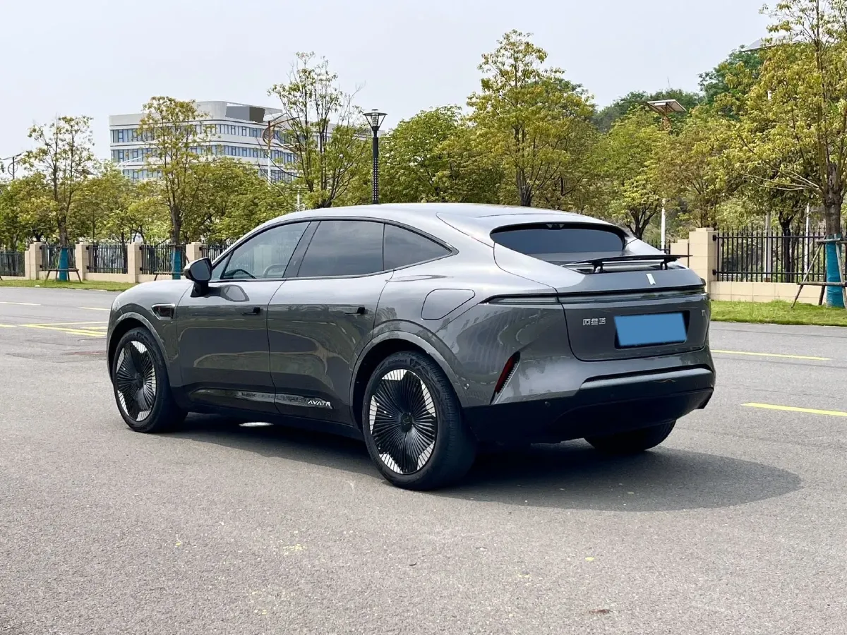 2022 Avatr 11 BEV 90.38KWH,autocango,china used car exporter,china ev exporter,chinese used car exporter,chinese used ev exporter