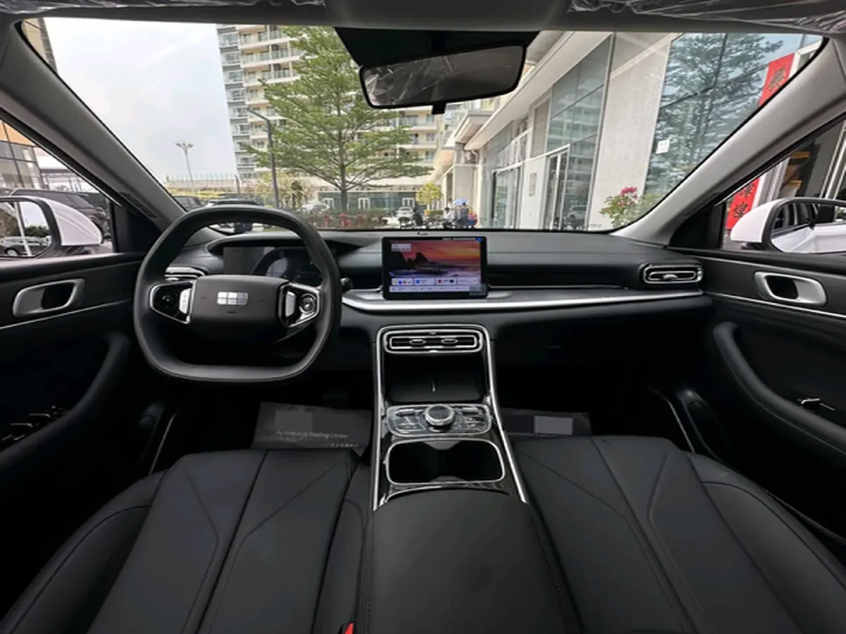 2026 Geely Galaxy Starshine 6 1.5L 112HP L4 1DHT PHEV,autocango,china used car exporter,china ev exporter,chinese used car exporter,chinese used ev exporter