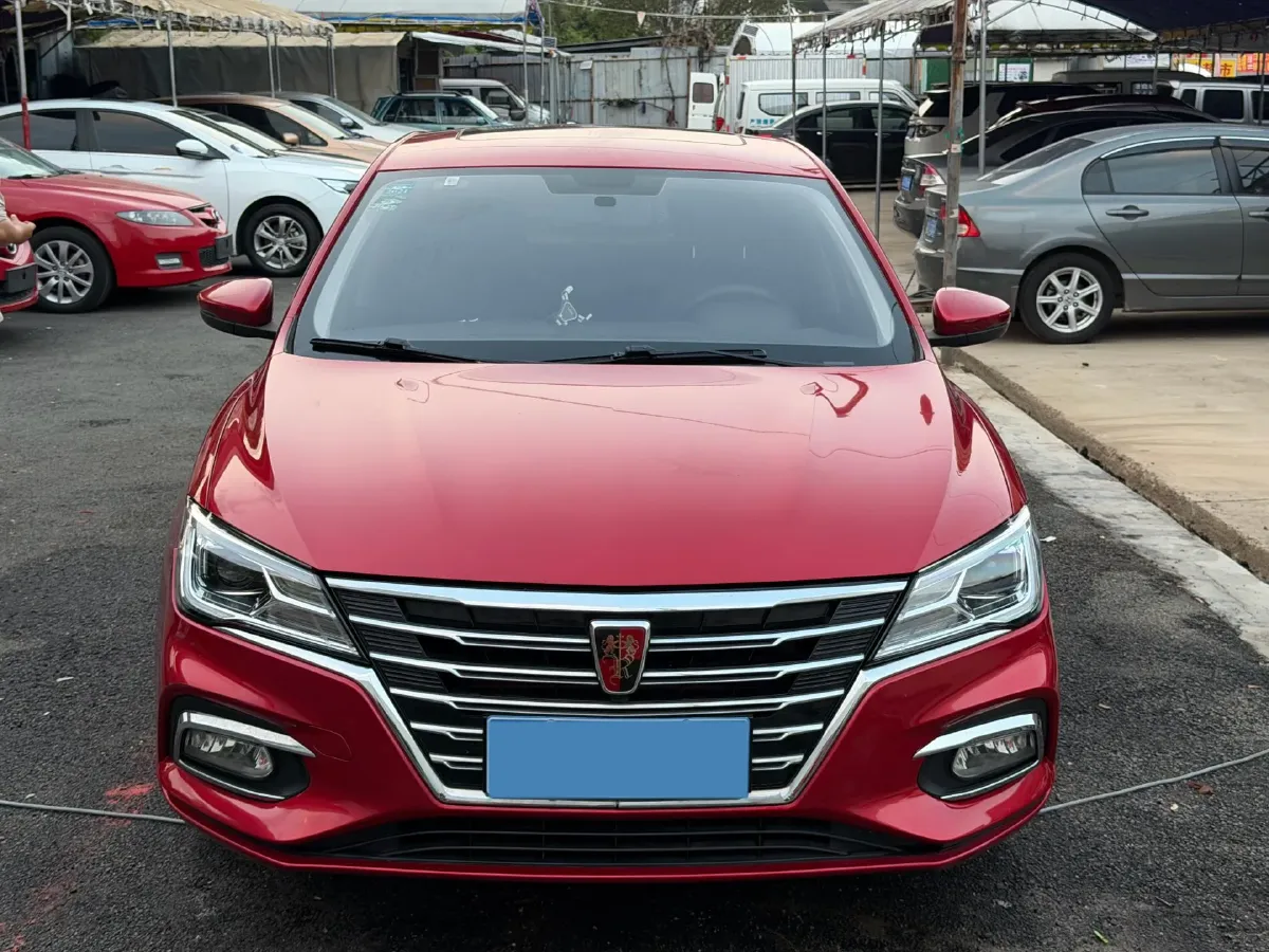 2019 Roewe i5 1.5L 120HP L4 5MT,autocango,china used car exporter,china ev exporter,chinese used car exporter,chinese used ev exporter