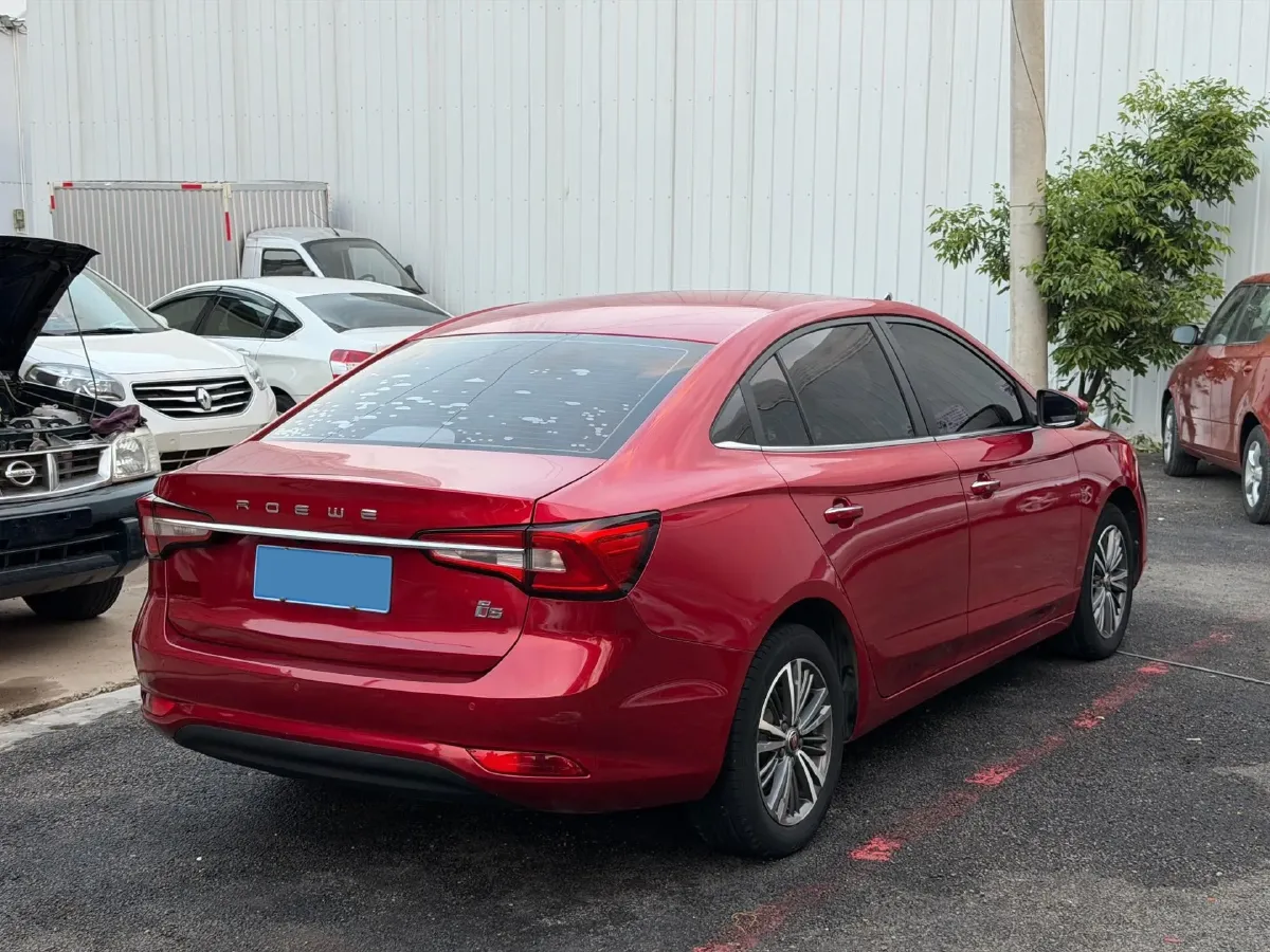 2019 Roewe i5 1.5L 120HP L4 5MT,autocango,china used car exporter,china ev exporter,chinese used car exporter,chinese used ev exporter